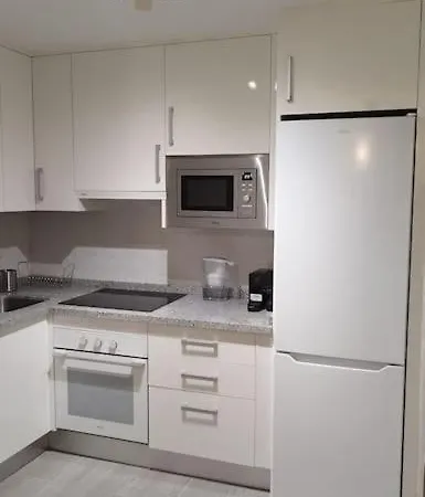 Moderno A 1km De Apartment *